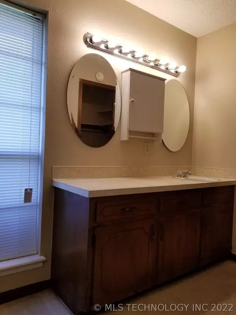 11843 E 64th St, Broken Arrow, OK 74012 photo 10