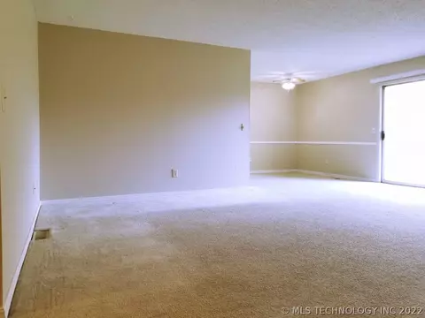 11843 E 64th St, Broken Arrow, OK 74012 photo 3