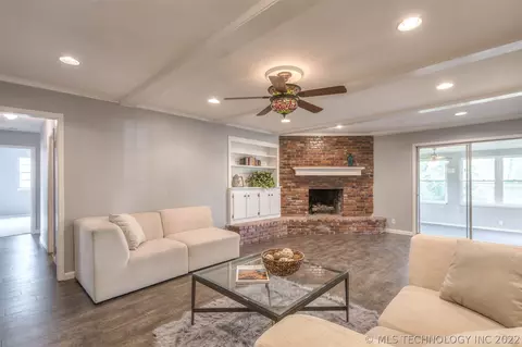 7032 E 69th St, Tulsa, OK 74133 photo 6