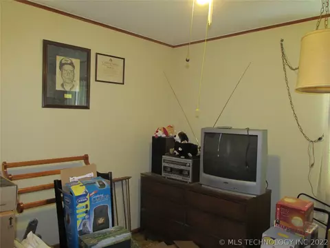 6934 E Latimer Pl, Tulsa, OK 74115 photo 14