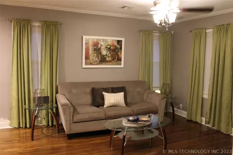 3516 E 3rd St, Tulsa, OK 74112 photo 11