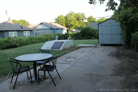 3516 E 3rd St, Tulsa, OK 74112 photo 6