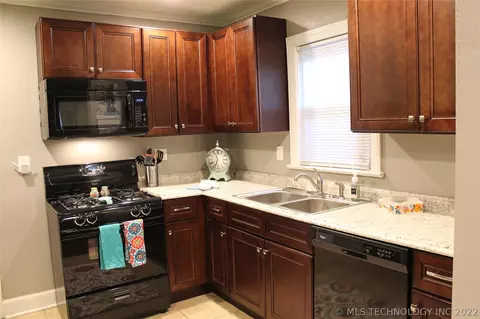 3516 E 3rd St, Tulsa, OK 74112 photo 15