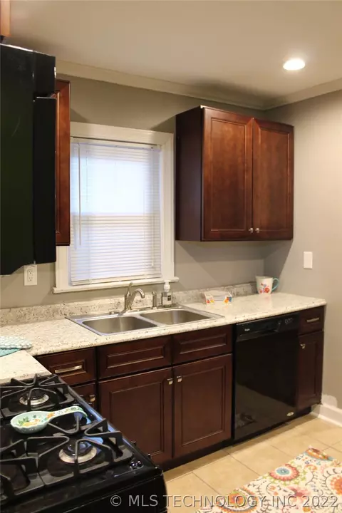 3516 E 3rd St, Tulsa, OK 74112 photo 17