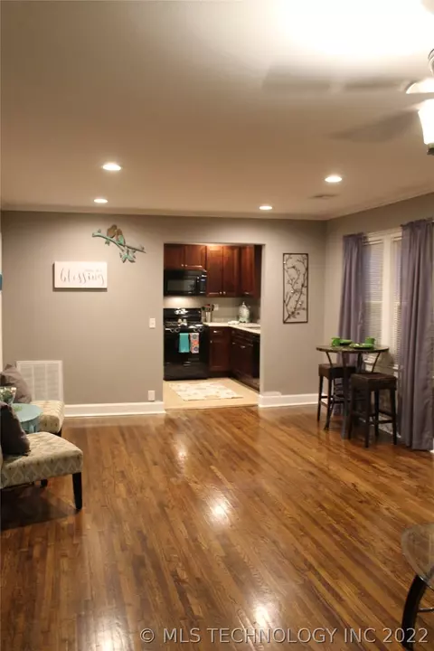 3516 E 3rd St, Tulsa, OK 74112 photo 13