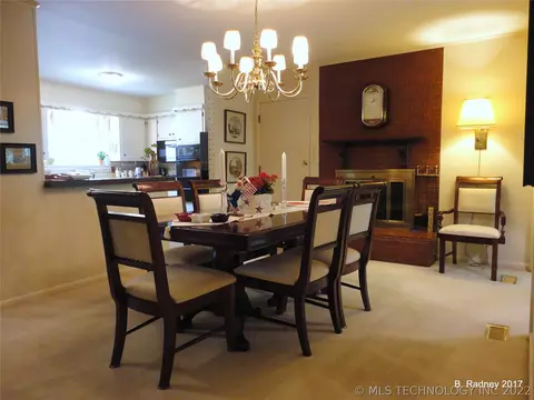 1705 E 59th Pl, Tulsa, OK 74105 photo 32