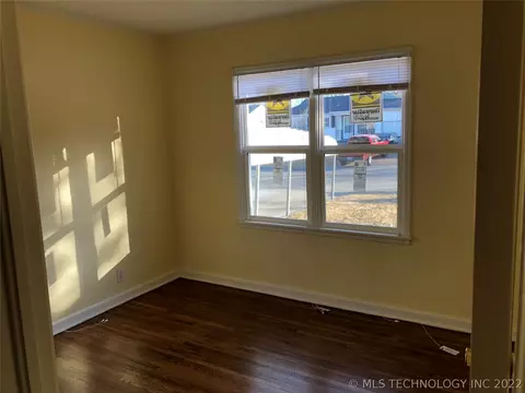 5970 E King Pl, Tulsa, OK 74115 photo 10