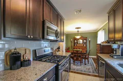 7332 E King St, Tulsa, OK 74115 photo 12