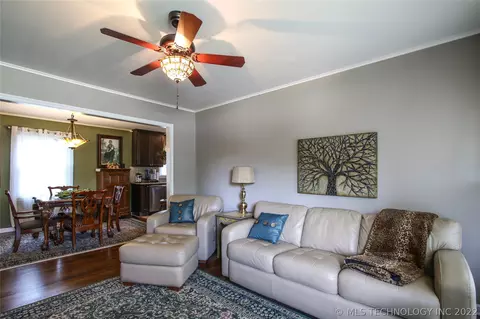 7332 E King St, Tulsa, OK 74115 photo 5