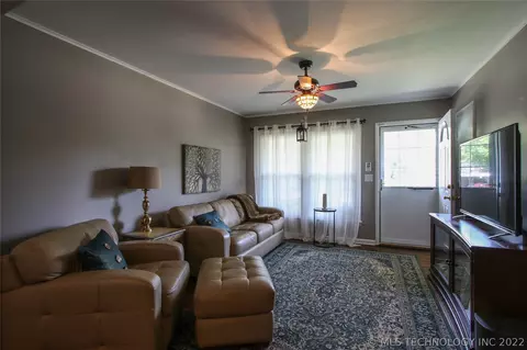 7332 E King St, Tulsa, OK 74115 photo 7