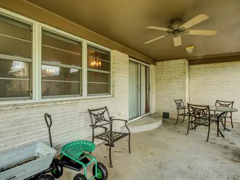 6824 E 55th St, Tulsa, OK 74145 photo 22
