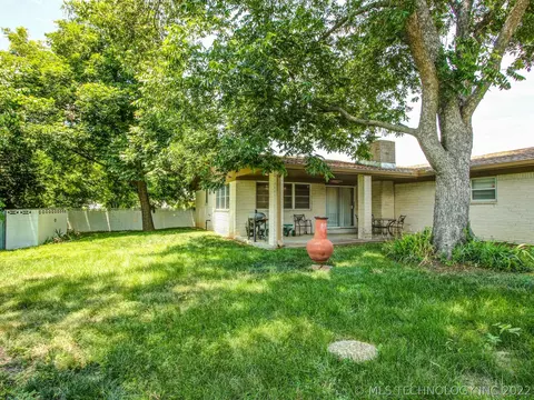 6824 E 55th St, Tulsa, OK 74145 photo 25