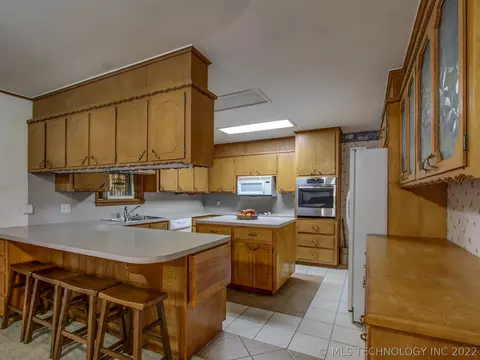6824 E 55th St, Tulsa, OK 74145 photo 7