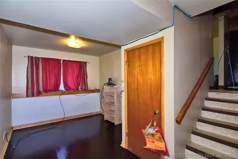 6734 E 8th St, Tulsa, OK 74112 photo 9
