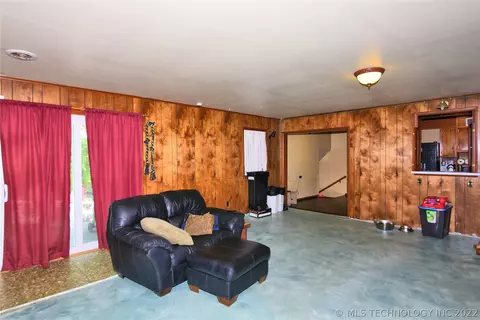 6734 E 8th St, Tulsa, OK 74112 photo 7