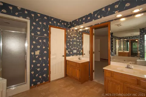 6006 E 80th Pl, Tulsa, OK 74136 photo 13