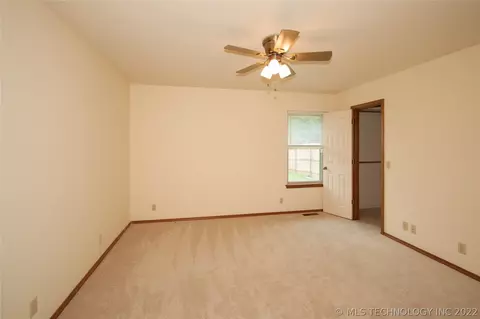 6006 E 80th Pl, Tulsa, OK 74136 photo 20