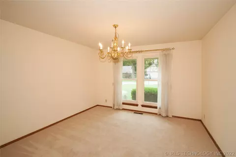 6006 E 80th Pl, Tulsa, OK 74136 photo 10