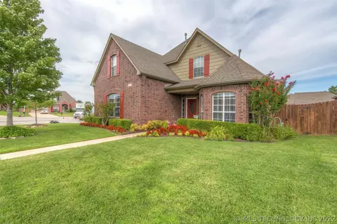 1212 E Canton St S, Broken Arrow, OK 74012 photo 3