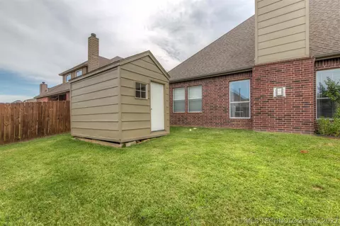 1212 E Canton St S, Broken Arrow, OK 74012 photo 32
