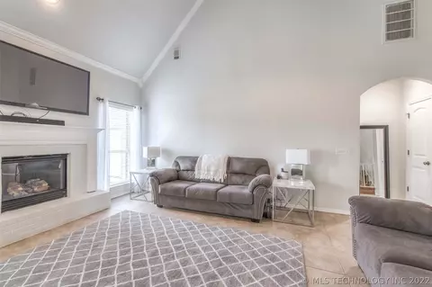 1212 E Canton St S, Broken Arrow, OK 74012 photo 6