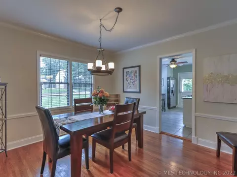 3536 E 23rd St, Tulsa, OK 74114 photo 9