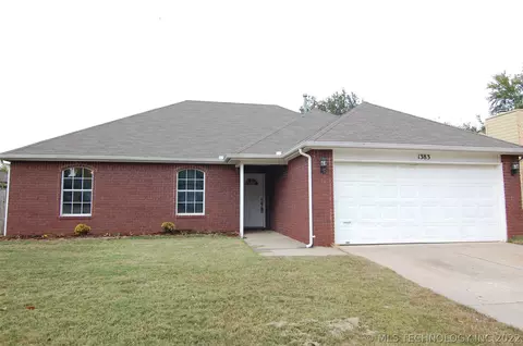 1383 E 138th Pl, Glenpool, OK 74033 photo 1