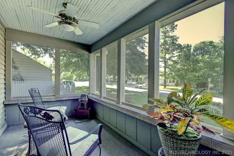 211 E 33rd Pl, Tulsa, OK 74105 photo 7