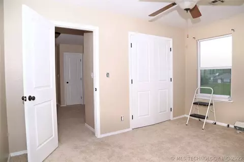 1197 E 132nd Pl, Glenpool, OK 74033 photo 16