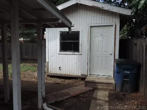 10633 E 18th St, Tulsa, OK 74128 photo 3