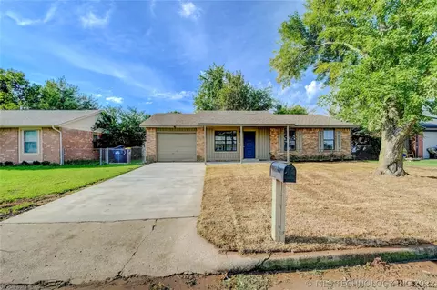 1030 144th Pl, Glenpool, OK 74033 photo 1