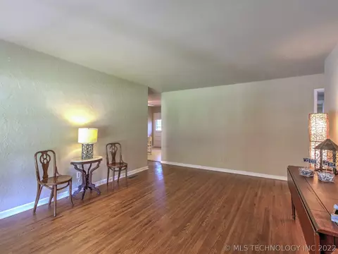 1023 E 38th St, Tulsa, OK 74105 photo 6