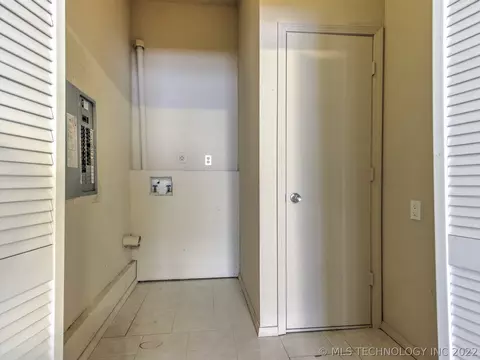 1023 E 38th St, Tulsa, OK 74105 photo 25