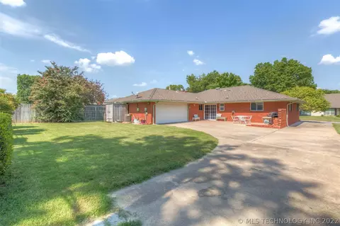 6852 E 56th St, Tulsa, OK 74145 photo 30