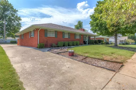 6852 E 56th St, Tulsa, OK 74145 photo 33