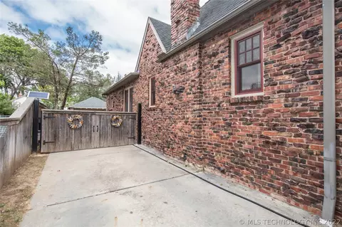 1239 E 32nd St, Tulsa, OK 74105 photo 32
