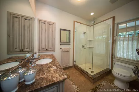 1239 E 32nd St, Tulsa, OK 74105 photo 22