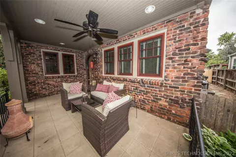 1239 E 32nd St, Tulsa, OK 74105 photo 5