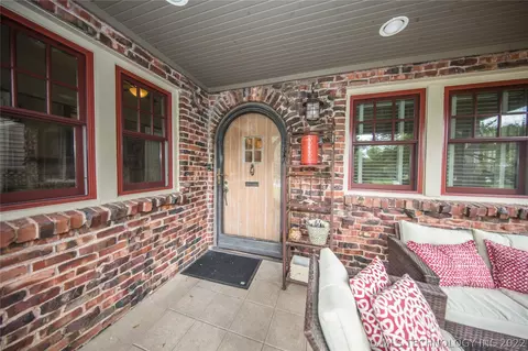 1239 E 32nd St, Tulsa, OK 74105 photo 7