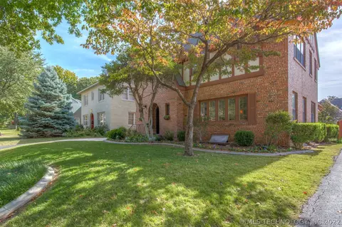 240 E 27th St, Tulsa, OK 74114 photo 4
