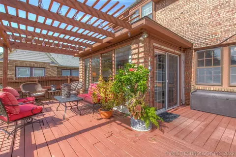 240 E 27th St, Tulsa, OK 74114 photo 6