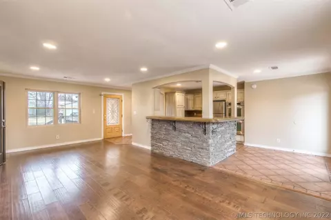 10932 E 4th St, Tulsa, OK 74128 photo 8