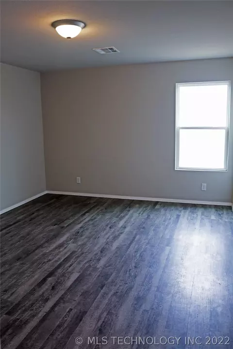 1236 E Richmond St, Broken Arrow, OK 74012 photo 5