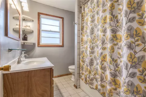 10919 E 5th St, Tulsa, OK 74128 photo 8