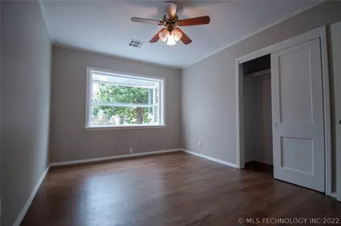 1373 E 45th Pl, Tulsa, OK 74105 photo 20