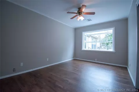 1373 E 45th Pl, Tulsa, OK 74105 photo 19