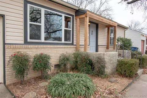 1373 E 45th Pl, Tulsa, OK 74105 photo 4