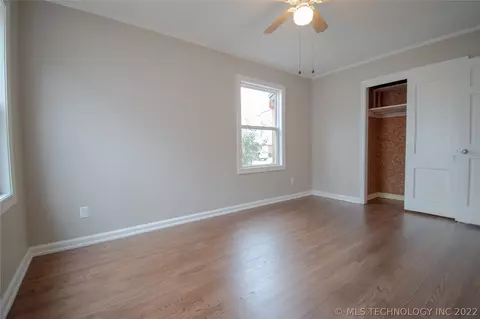 1373 E 45th Pl, Tulsa, OK 74105 photo 24