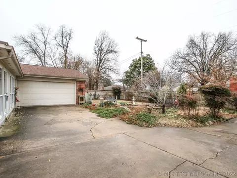 1769 E 57th St, Tulsa, OK 74105 photo 22