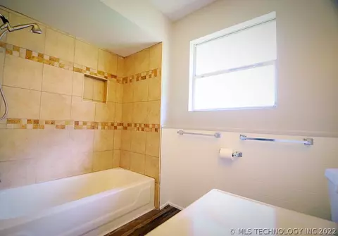 6537 E 8th St, Tulsa, OK 74112 photo 18
